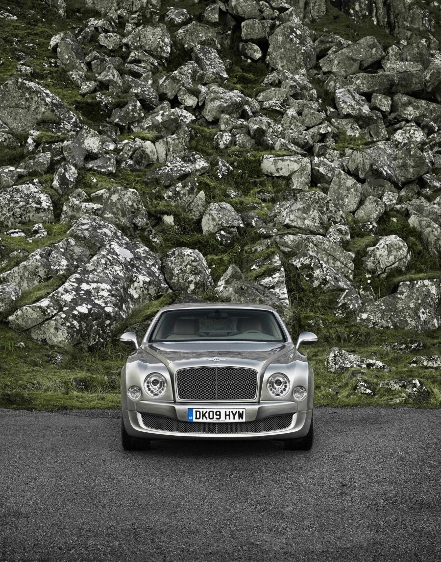  Bentley Mulsanne 2010 года  (фото 27 из 262)